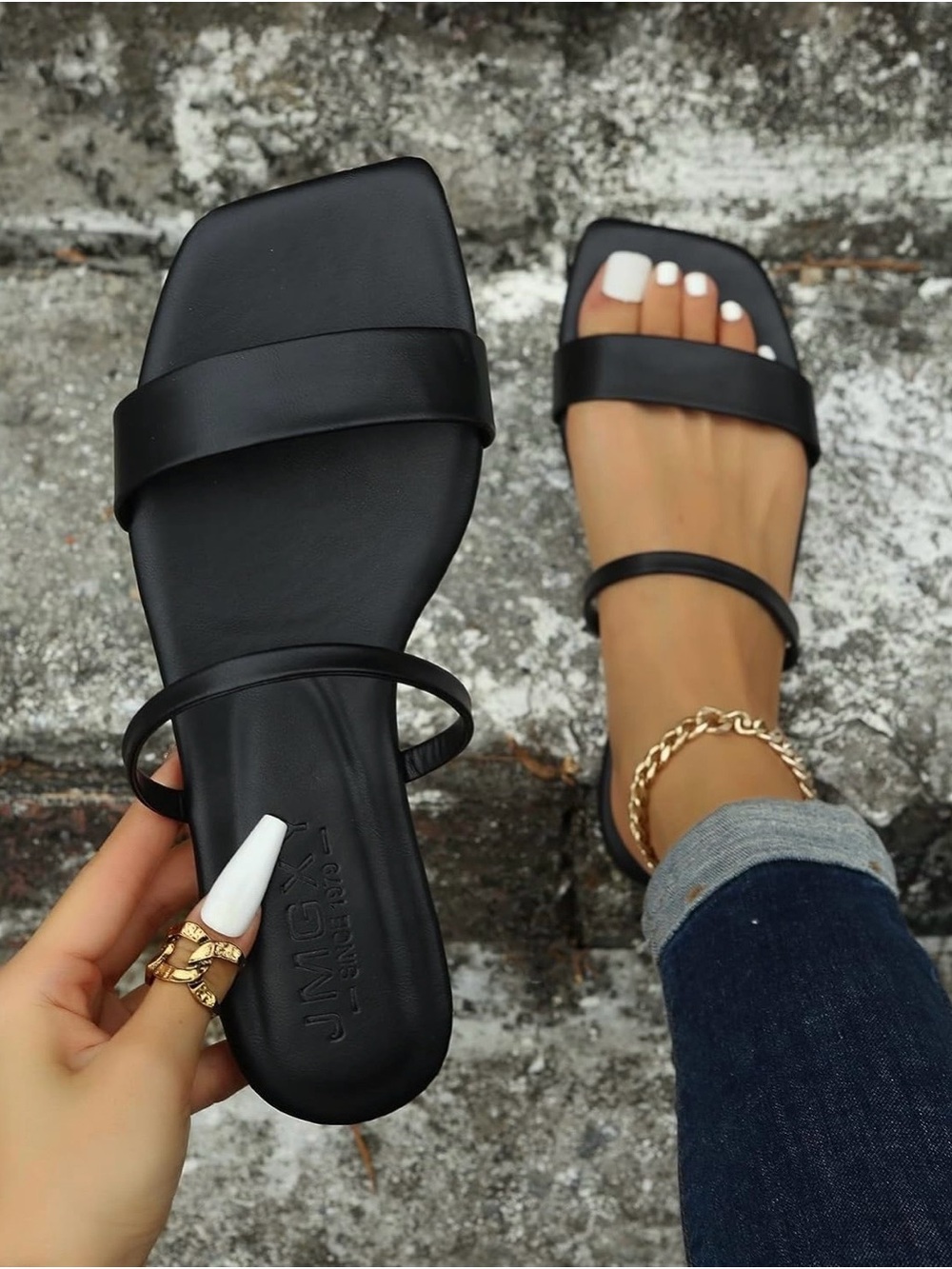 NWOB Amazon Black Strappy Square-Toe Women’s Sandals 10 Wide